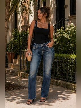 Vigoss “The Chelsea Straight” Jeans – Women’s 32x32
